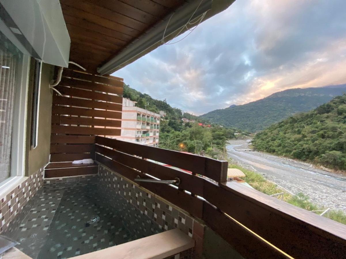 Cheng-Ping Hot Spring Inn Wenquan Buitenkant foto